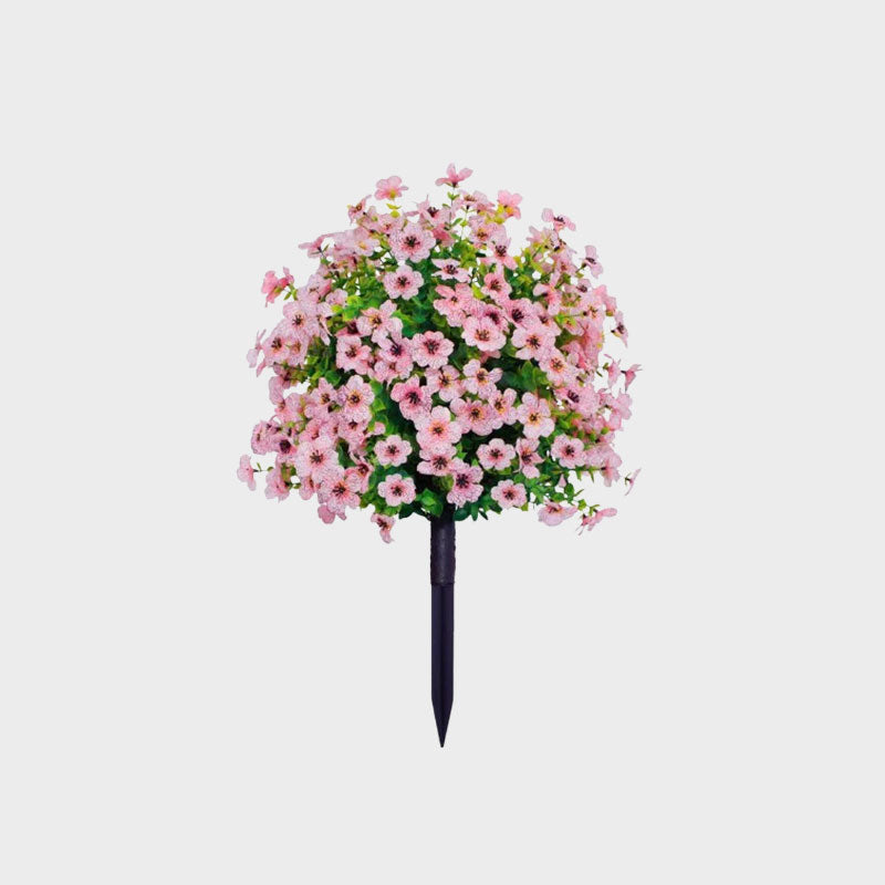 Blomsterdekoration med kunstig eukalyptus og violer