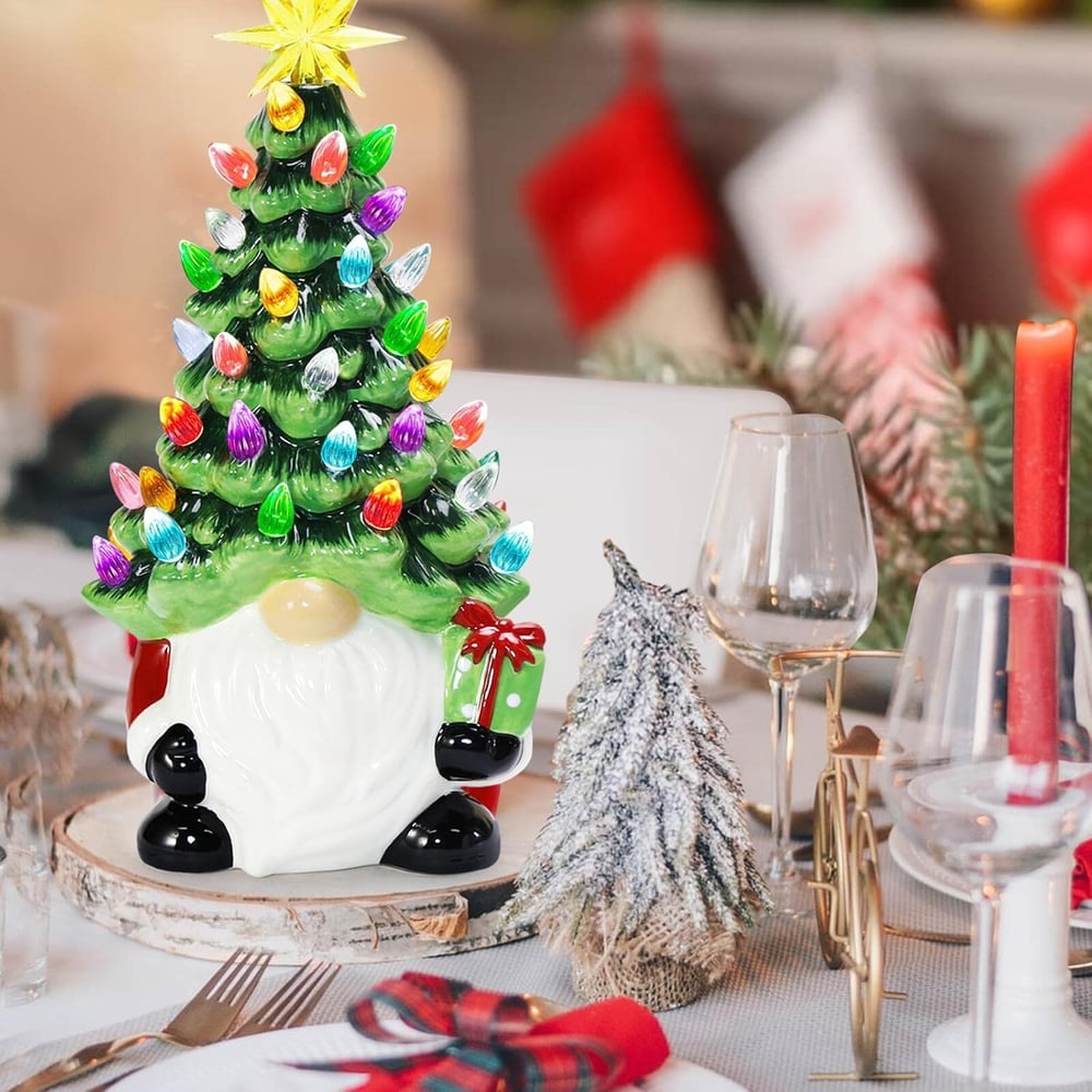 Oplyst juletræ i kobber – hyggelig julepynt til hjemmet