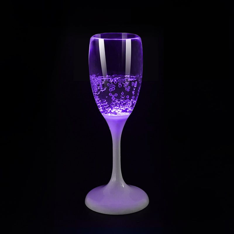 LED-belyste glas til vin og champagne