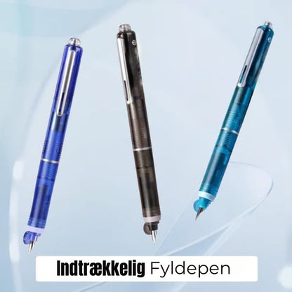 Fyldepen med 0,38 mm spids med både blå og sort blæk. Leveres med 5 genopfyldelige patroner.