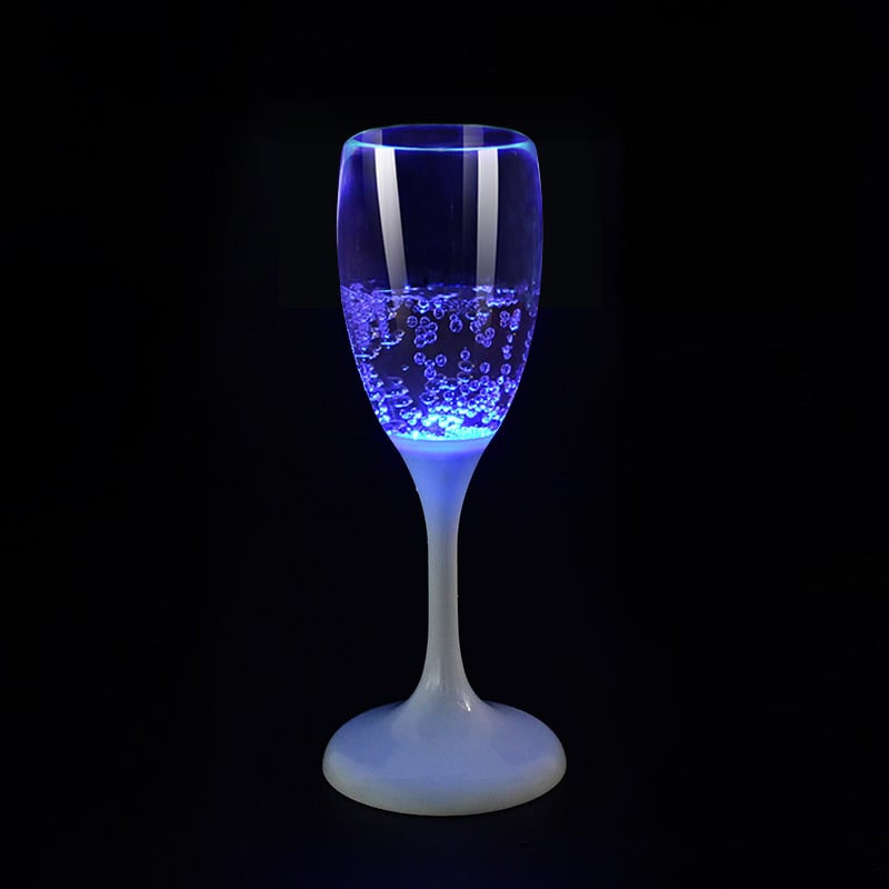 LED-belyste glas til vin og champagne