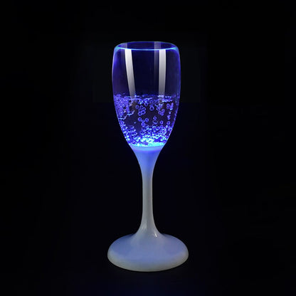LED-belyste glas til vin og champagne