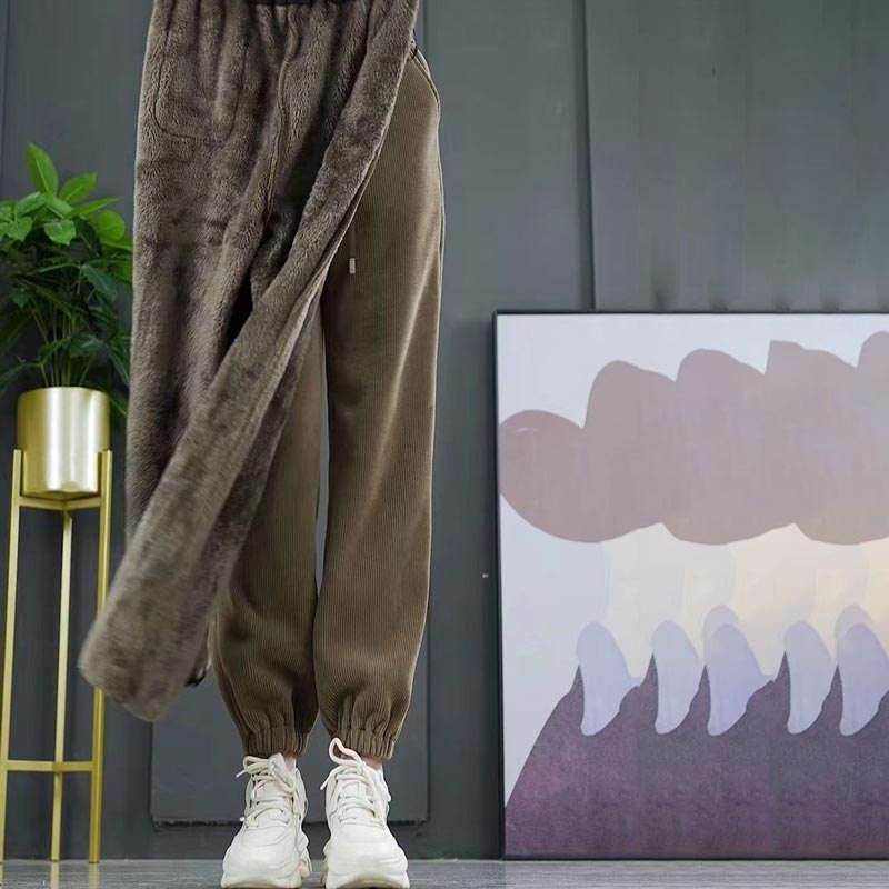 Damejoggingbukser i varmt fløjlscorduroy