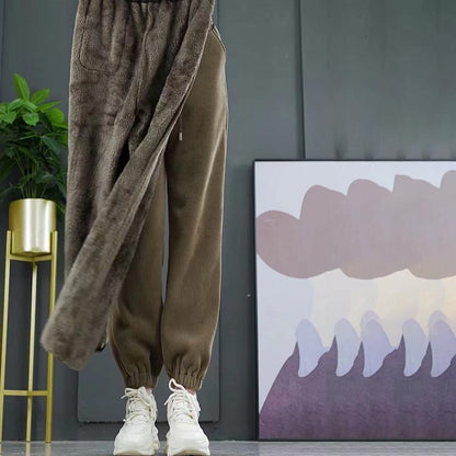 Damejoggingbukser i varmt fløjlscorduroy